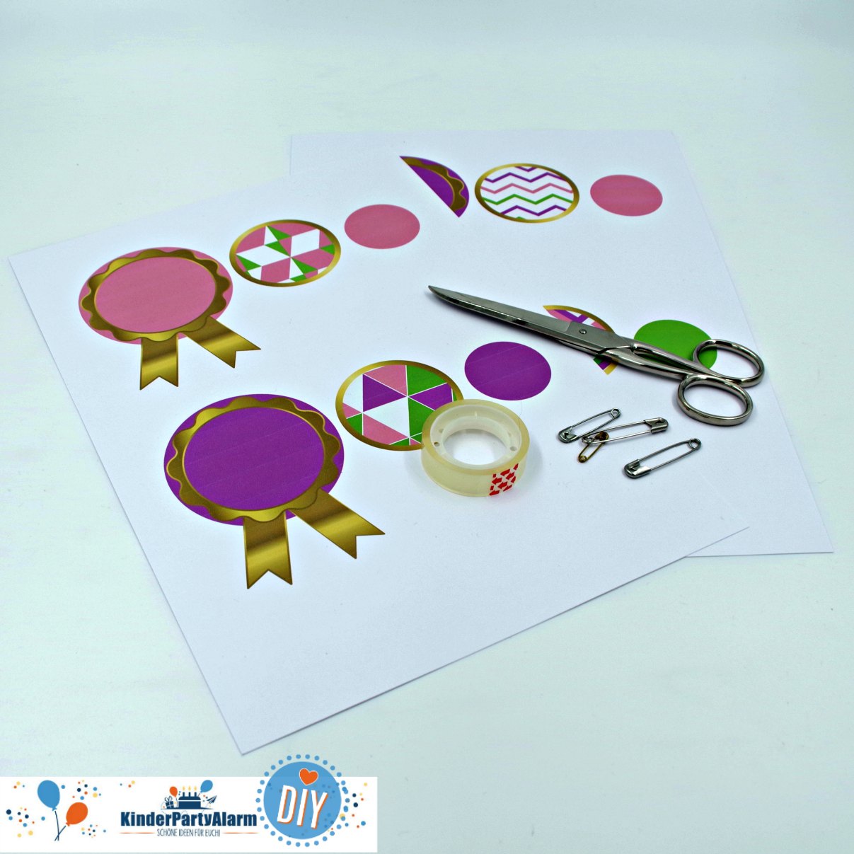 pferde kindergeburtstag basteln, tunierschleifen basteln, reitabzeichen basteln.