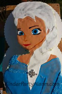 Elsa Anna Olaf Kuchen Motivtorte beim Eiskönigin Kindergeburtstag #kindergeburtstag #geburtstag  #mottoparty #kinderpartyalarm #bastelnmitkindern #geburtstagsideen #kuchen
