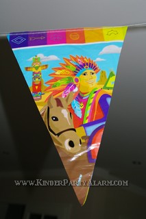 Dekorieren beim Indianer Kindergeburtstag #kindergeburtstag #geburtstag  #mottoparty #kinderpartyalarm #bastelnmitkindern #geburtstagsideen #kuchen