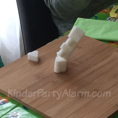 Pferde Kindergeburtstag Spiele #kindergeburtstag #geburtstag  #mottoparty #kinderpartyalarm #bastelnmitkindern #geburtstagsideen #kuchen #pferde #einladung #diy #printables #kids Pferde Kindergeburtstag Spiele #kindergeburtstag #geburtstag  #mottoparty #kinderpartyalarm #bastelnmitkindern #geburtstagsideen #kuchen #pferde #einladung #diy #printables #kids